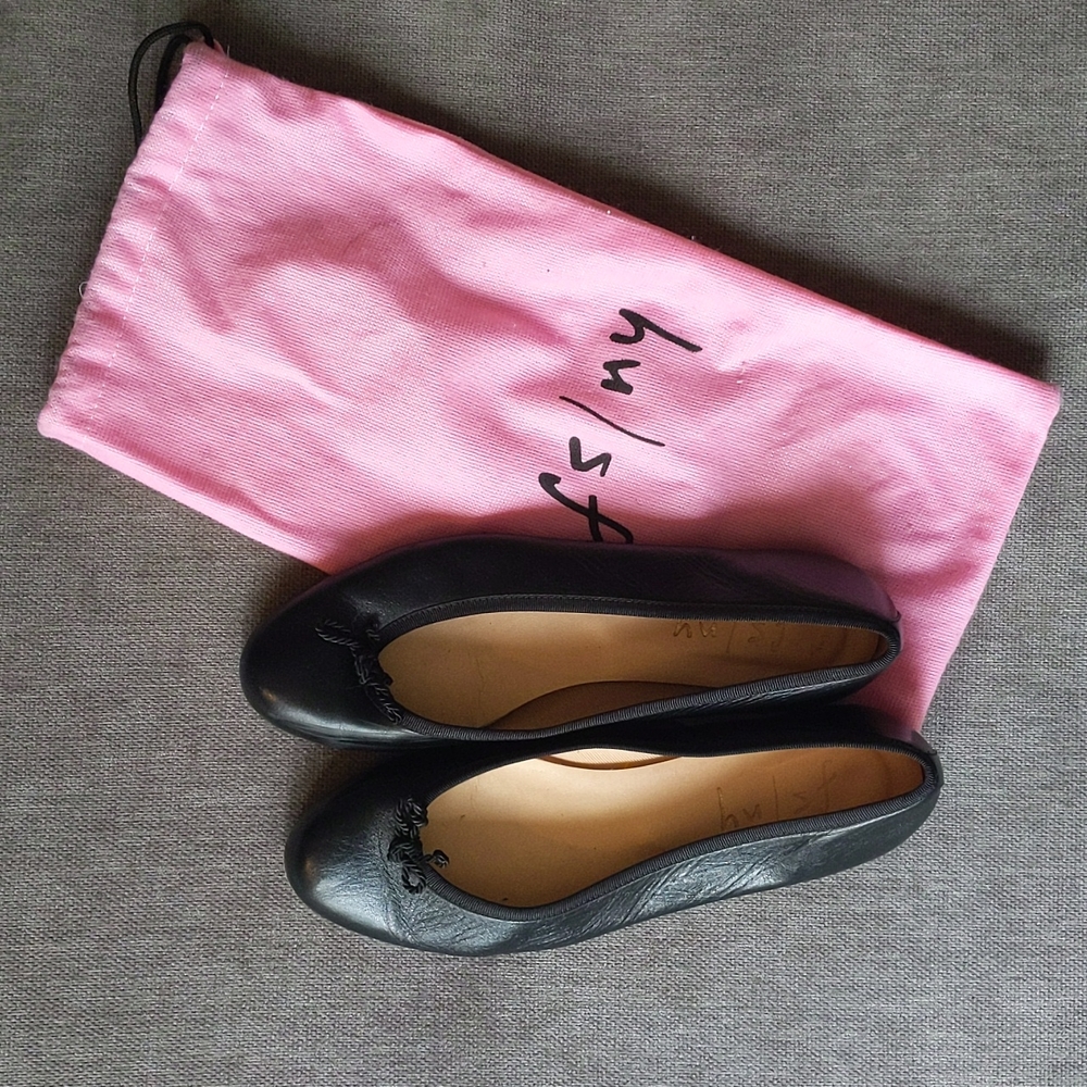French Sole Pearl Black Leather Flats